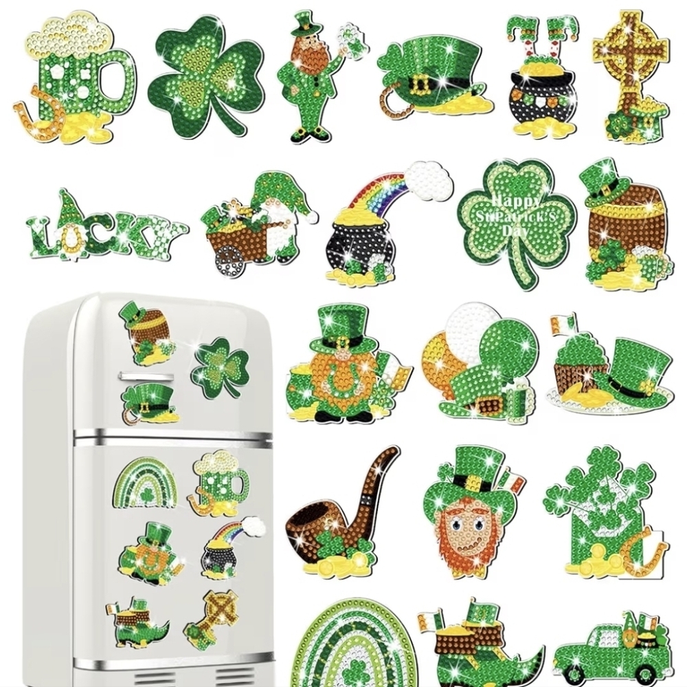 St. Patrick's Day Magnetic Decorations Set - Green and Gold